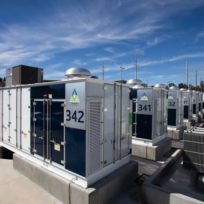 Rows of battery energy storage units